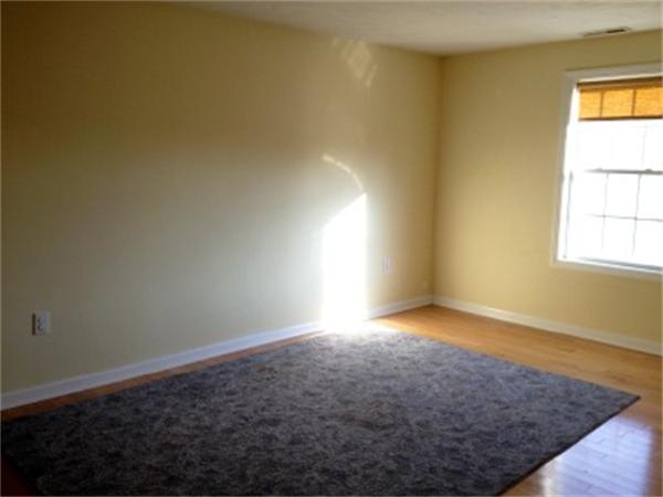 7 Chequeset Road Worcester, MA 01605 - Photo 9 of 13 Gallery Image 9