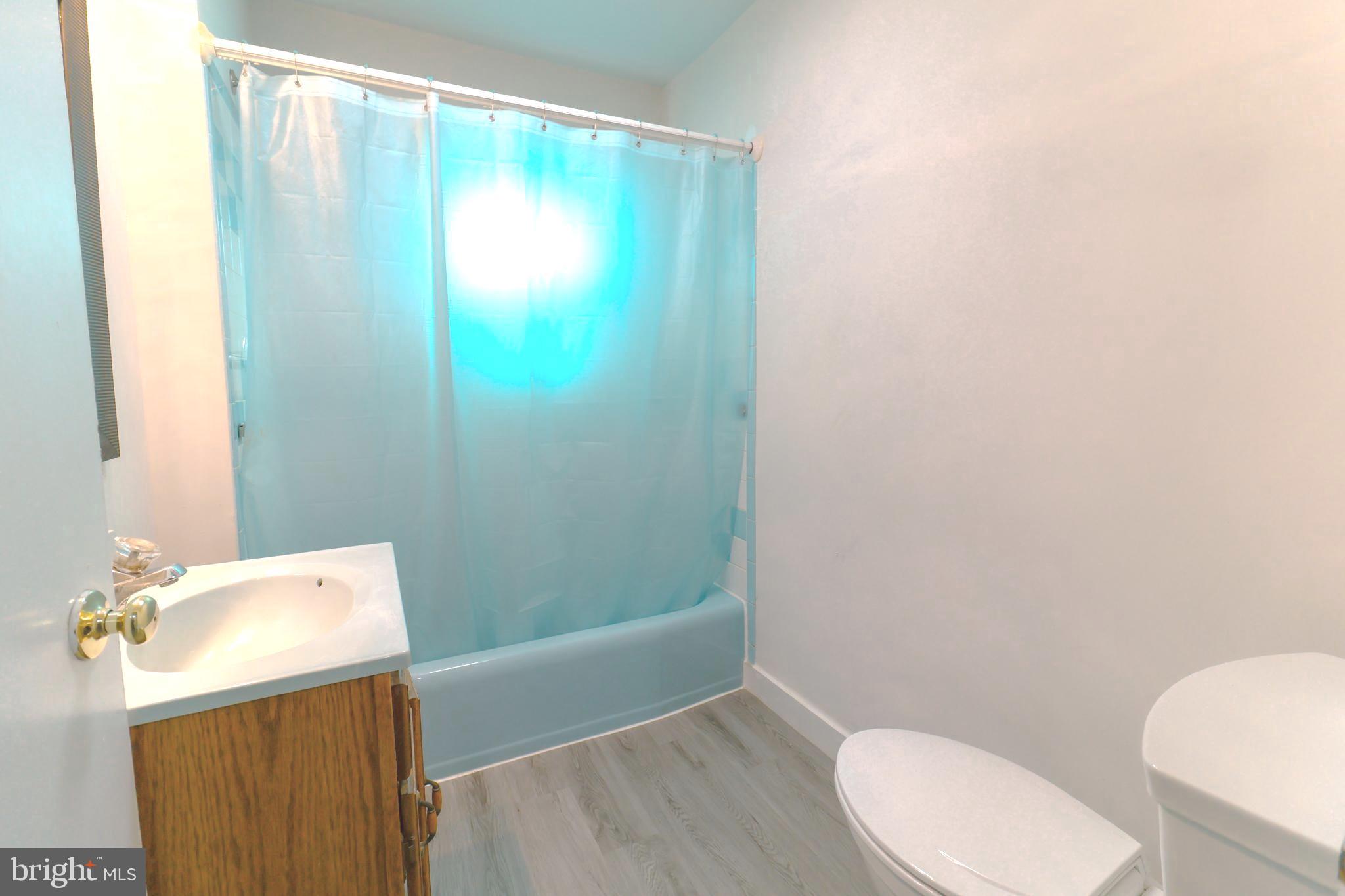 12704 Purcell Road Manassas, VA 20112 - Photo 20 of 47 UPPER LEVEL BATH 2