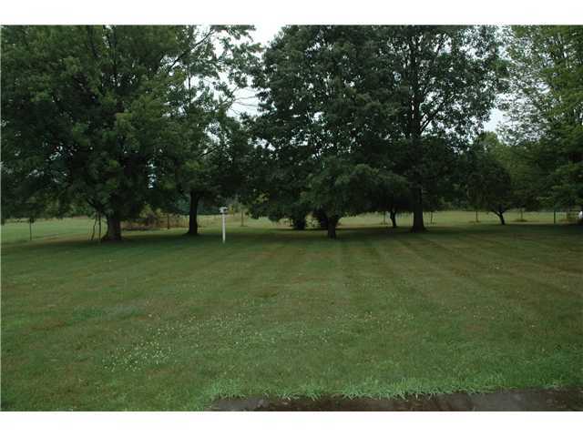 7860 Dustin Road Galena, OH 43021 - Photo 3 of 13 Gallery Image 3