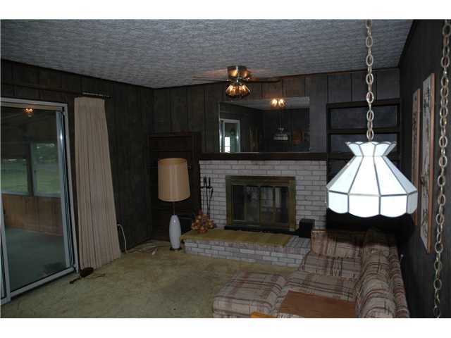 7860 Dustin Road Galena, OH 43021 - Photo 6 of 13 Gallery Image 6