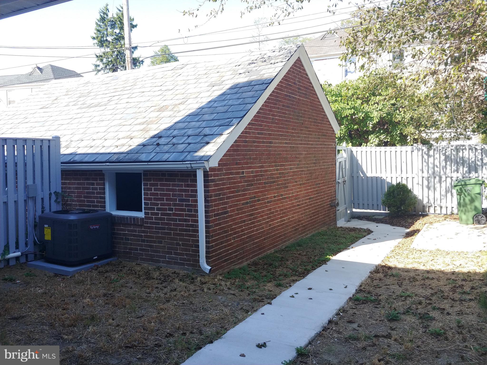 1602 Roundhill Road Baltimore, MD 21218 - Photo 22 of 23 Beautiful Backyard