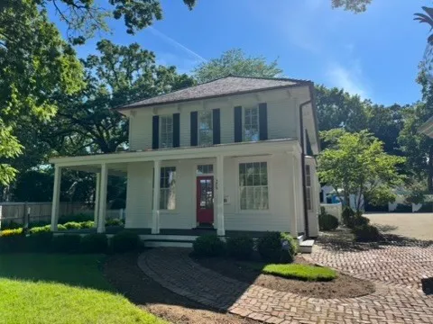 $2,595,000 | 464 Oakwood Avenue, Lake Forest, IL 60045