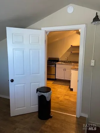 $1,395,000 | 3880 Gravenstein Highway South, Sebastopol, CA 95472