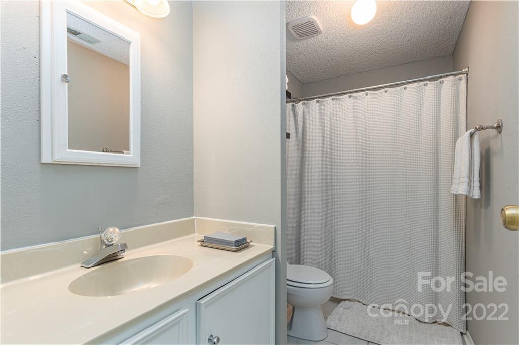 74 Gibson Road Asheville, NC 28804 - Photo 13 of 18 Gallery Image 13
