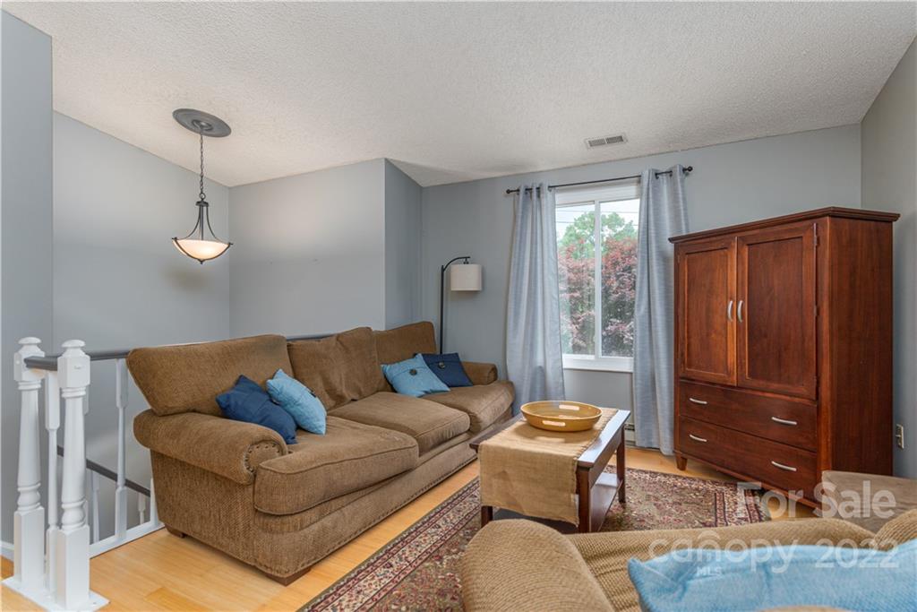 74 Gibson Road Asheville, NC 28804 - Photo 6 of 18 Gallery Image 6