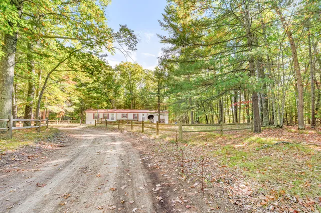 $235,000 | 2447 West Lake Shore Drive, Bitely, MI 49309