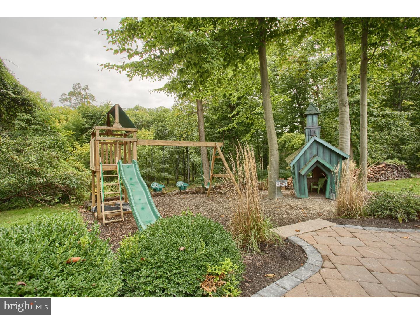 23 Joseph's Way Reading, PA 19607 - Photo 23 of 25 Back Yard