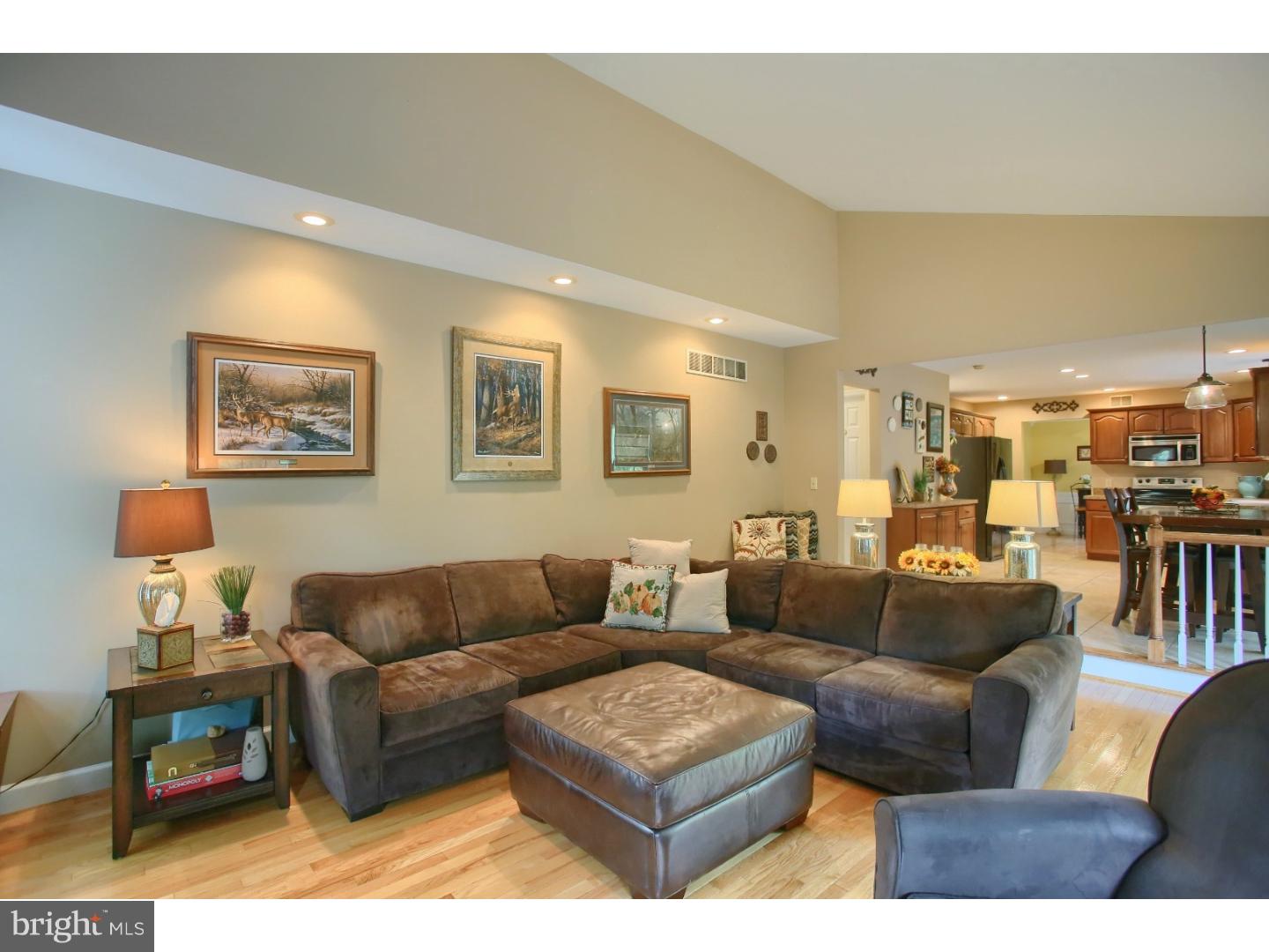 23 Joseph's Way Reading, PA 19607 - Photo 4 of 25 Great Room