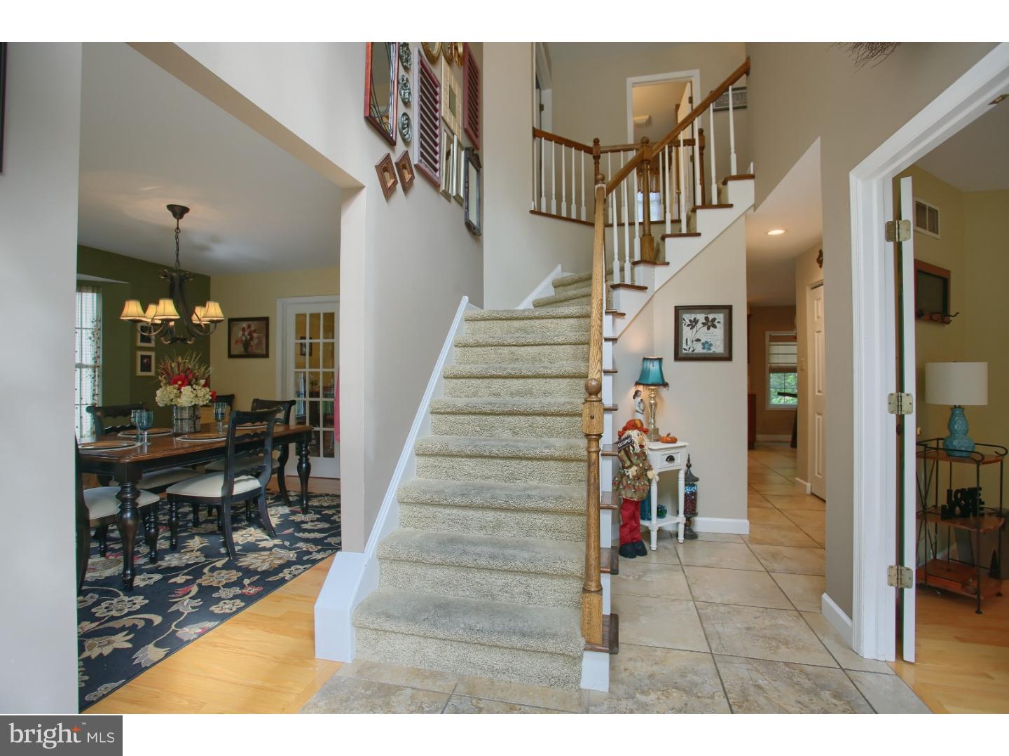 23 Joseph's Way Reading, PA 19607 - Photo 10 of 25 Foyer