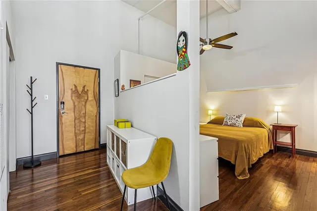 $2,150 | 920 Poeyfarre Street, Unit 209, New Orleans, LA 70130