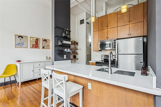 $2,150 | 920 Poeyfarre Street, Unit 209, New Orleans, LA 70130