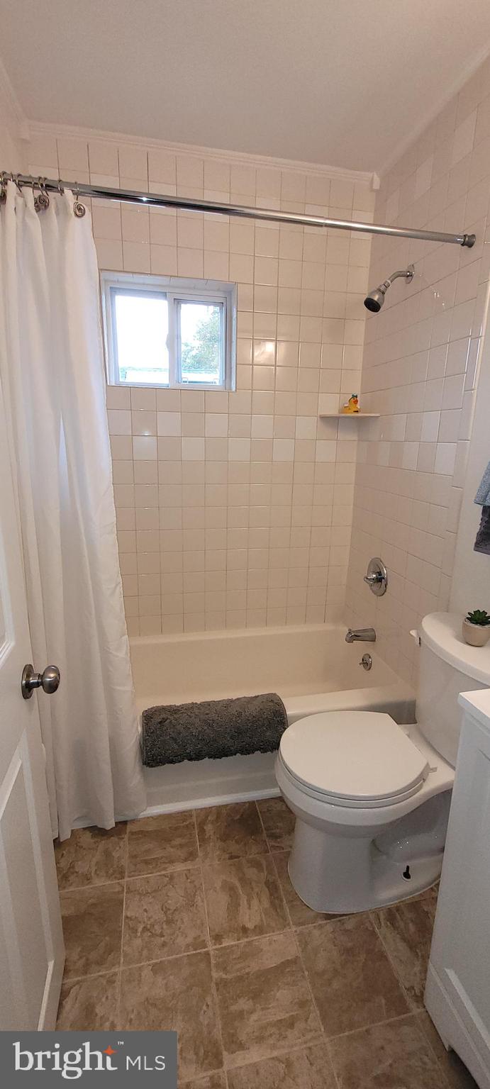 247 F Street Carneys Point, NJ 08069 - Photo 16 of 21 Gallery Image 16
