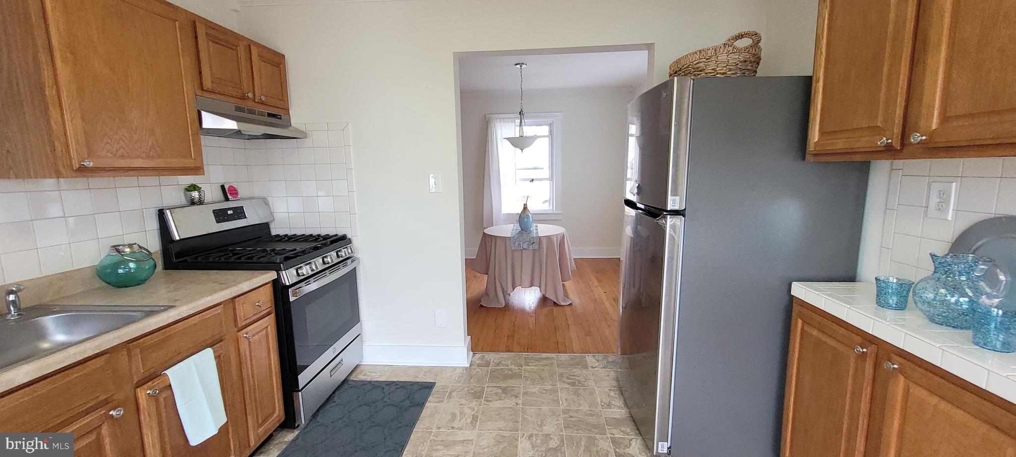 247 F Street Carneys Point, NJ 08069 - Photo 5 of 21 Gallery Image 5