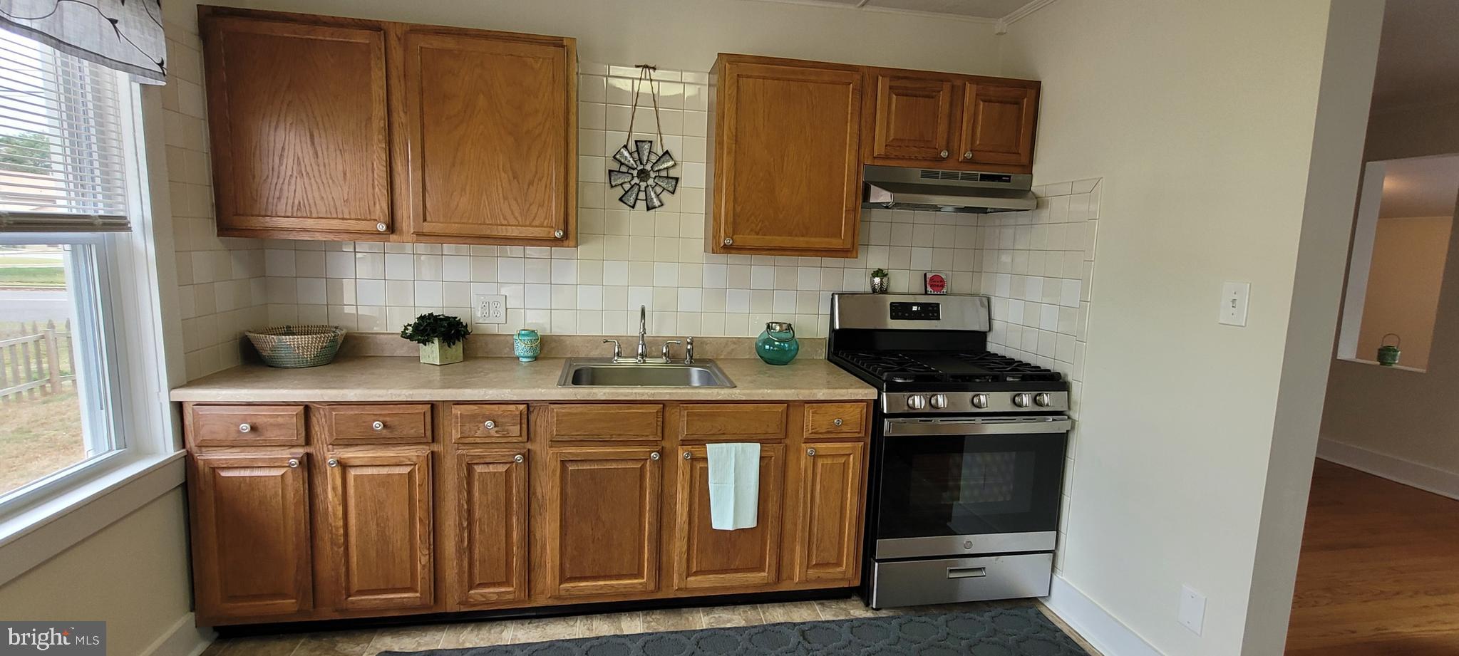 247 F Street Carneys Point, NJ 08069 - Photo 6 of 21 Gallery Image 6