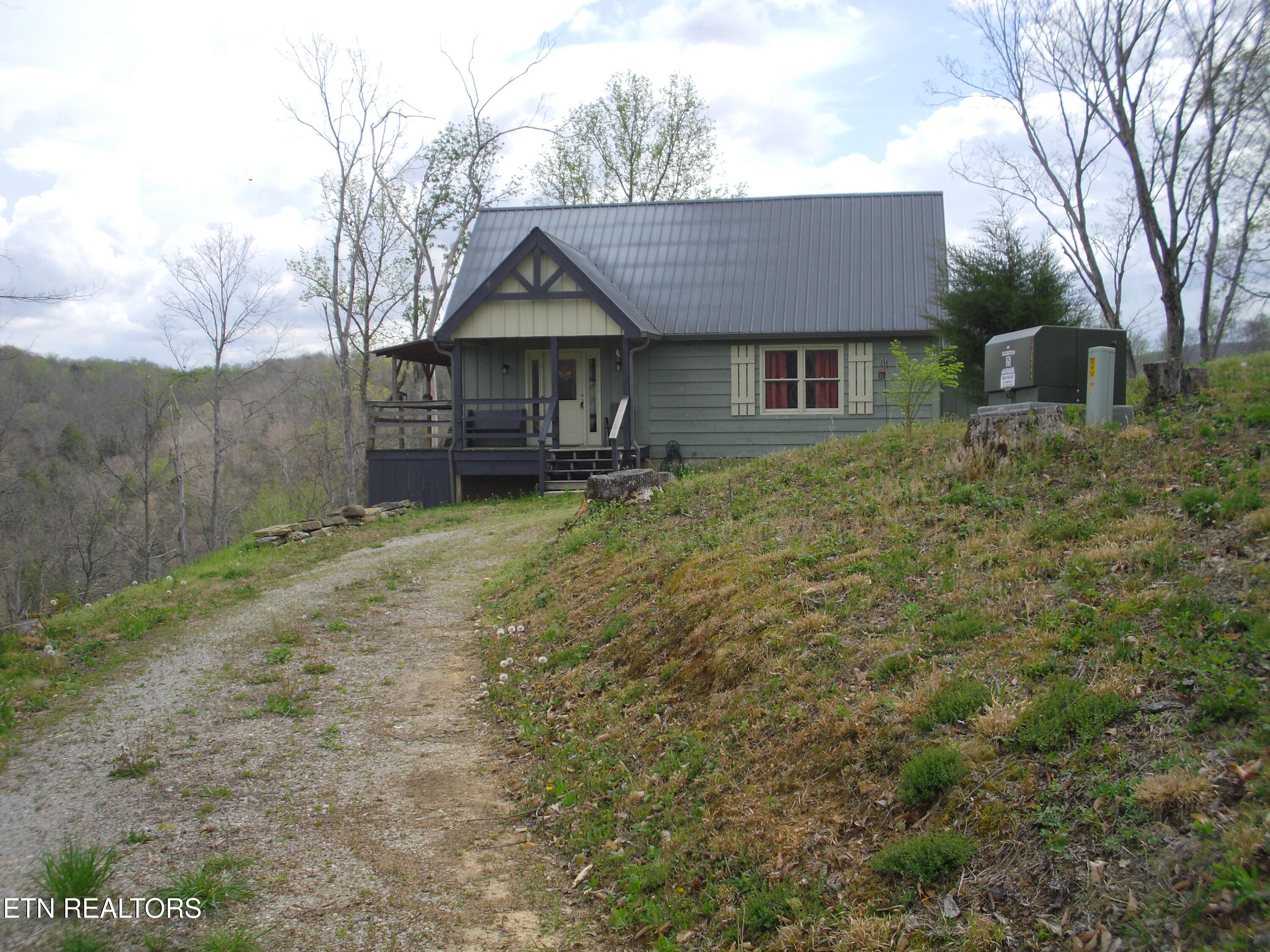 2520 Riverton Road Jamestown, TN 38556 - Photo 2 of 20 SAM_3698