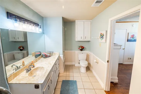 $2,400 | 4542 Fireman's Lane, Lone Oak, TX 75453
