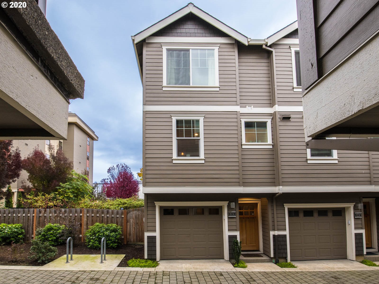 337 Northeast Morris Street Portland, OR 97212 - Photo 3 of 27