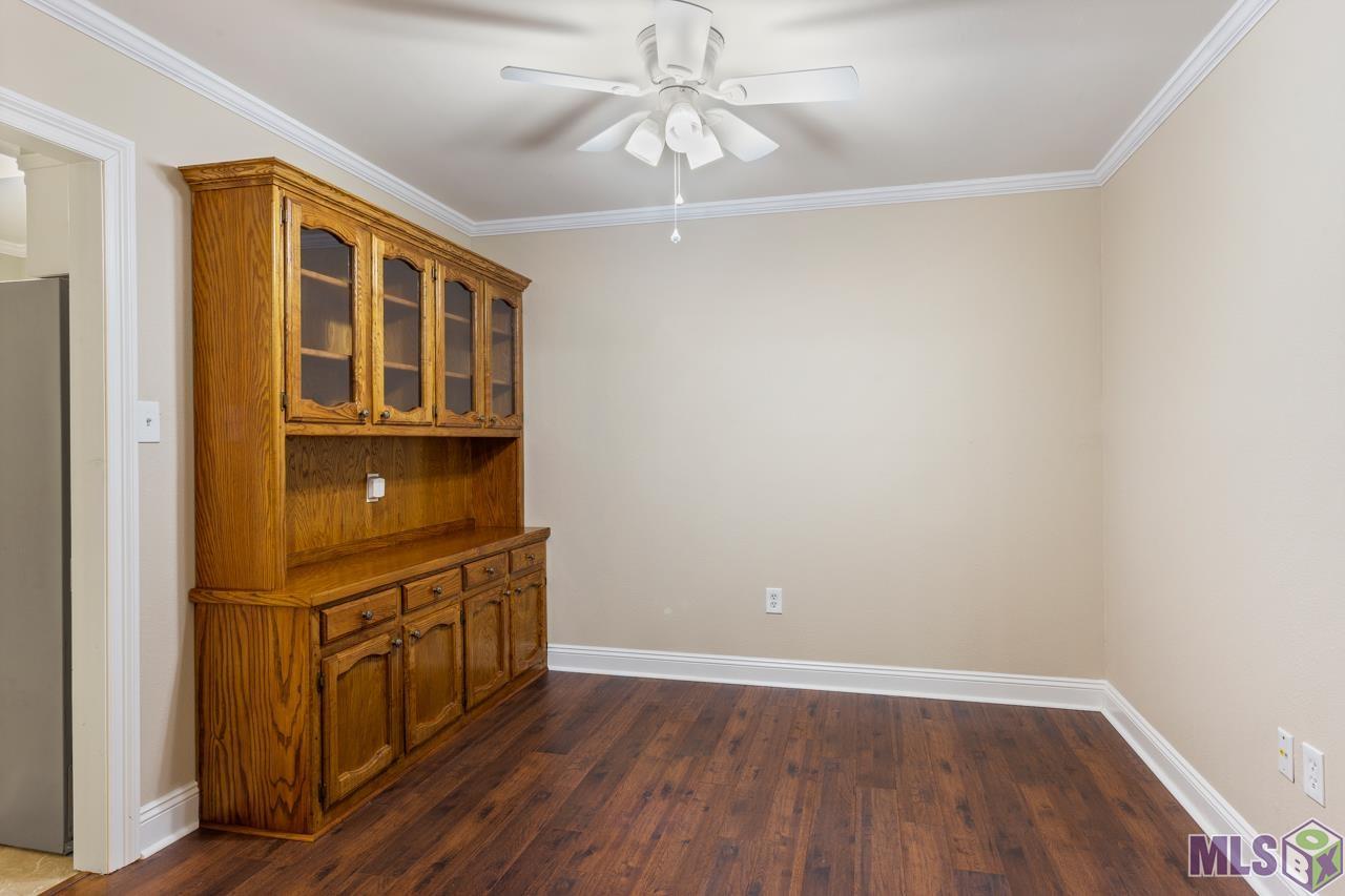 1404 Magnolia Ridge Drive Baton Rouge, LA 70816 - Photo 6 of 13