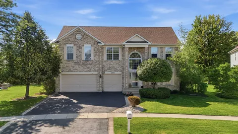 $624,500 | 18936 West Woodale Trail, Lake Villa, IL 60046