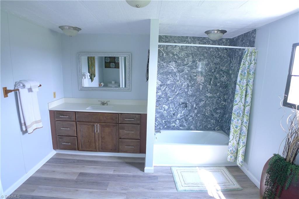2632 Holcomb Road Boonville, NC 27011 - Photo 9 of 22 Gallery Image 9