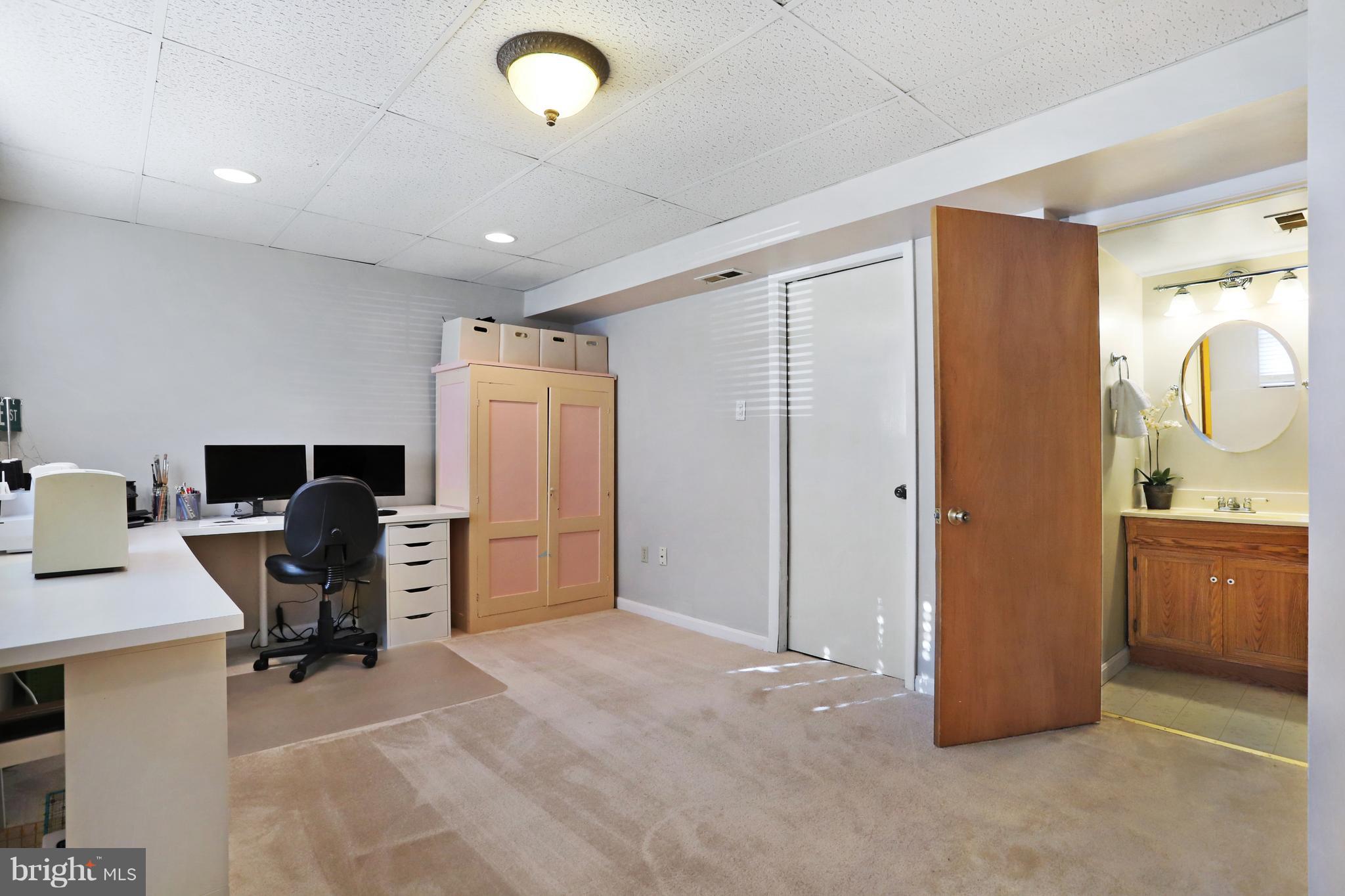 225 Savage Road Frederick, MD 21702 - Photo 20 of 30 Basement Office/Den