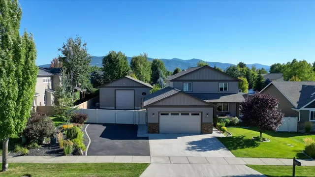 $896,000 | 1500 West Watercress Avenue, Post Falls, ID 83854