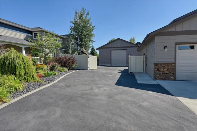 $896,000 | 1500 West Watercress Avenue, Post Falls, ID 83854