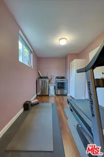 $600,000 | 5811 Woodman Avenue, Unit 22, Van Nuys, CA 91401