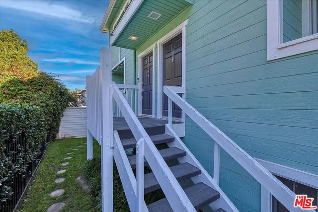 $600,000 | 5811 Woodman Avenue, Unit 22, Van Nuys, CA 91401