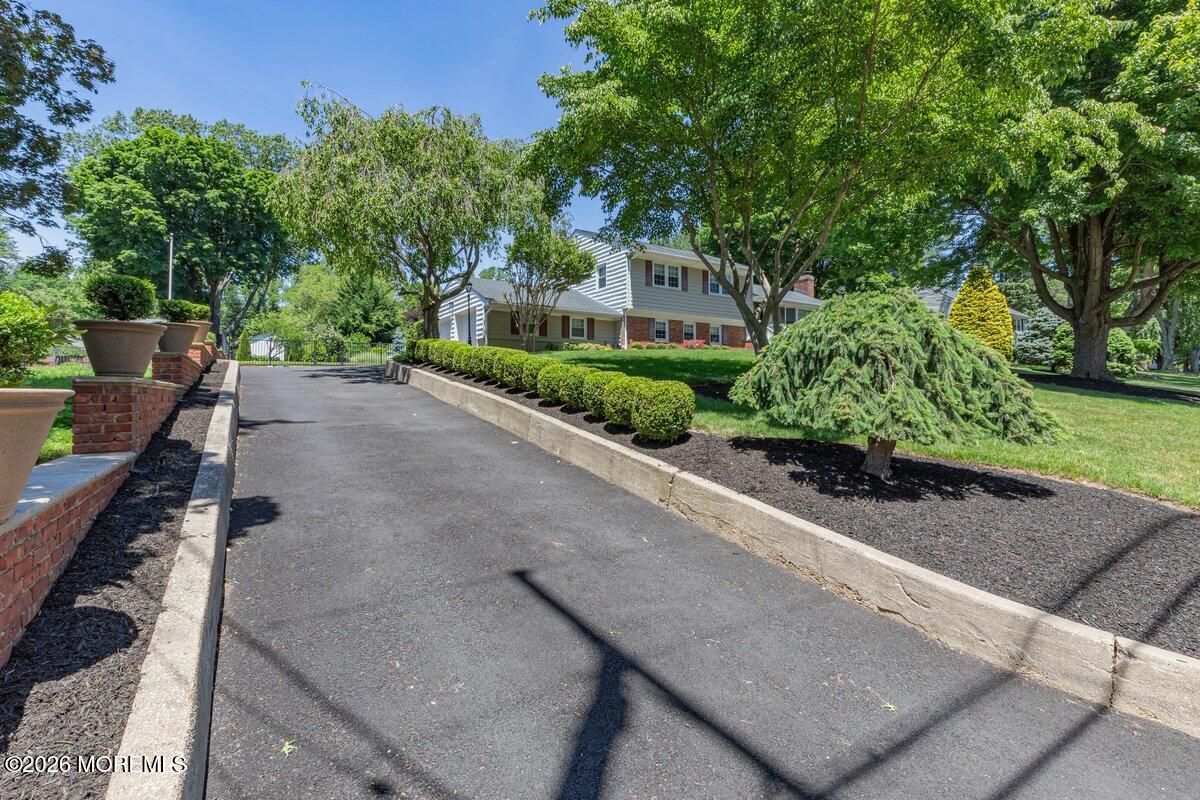 25 Pelican Road Middletown, NJ 07748 - Photo 43 of 44 Front