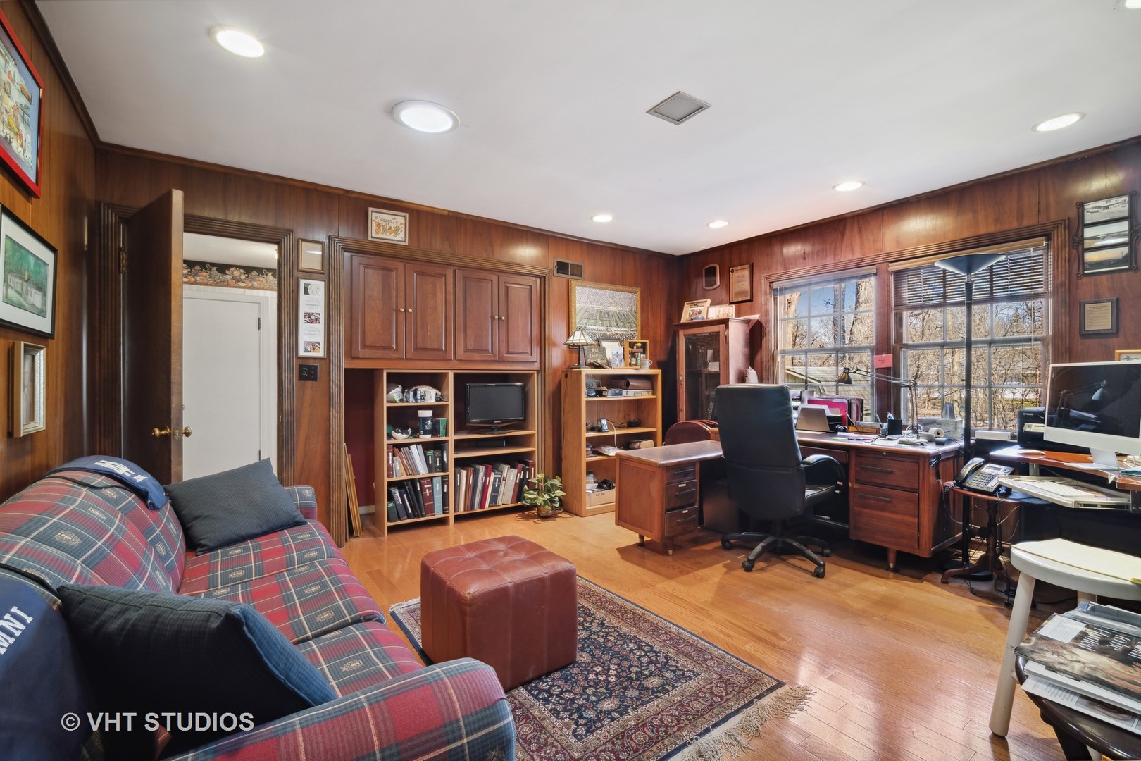 2009 Sunset Ridge Road Glenview, IL 60025 - Photo 21 of 25 a view of a livingroom with workspace and a window