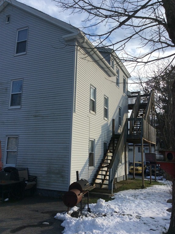 9 Tower Street Webster, MA 01570 - Photo 11 of 13