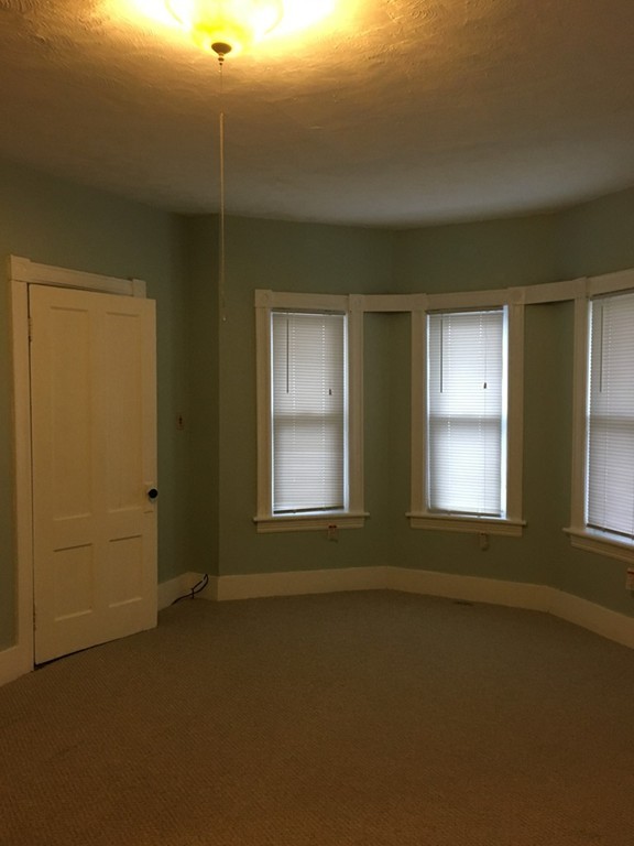 9 Tower Street Webster, MA 01570 - Photo 3 of 13