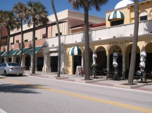 $2,150 | 209 South Lakeside Drive, Unit C, Lake Worth Beach, FL 33460