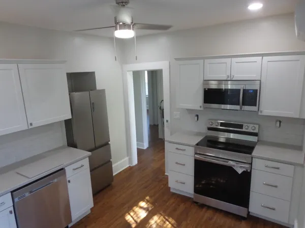 $2,150 | 209 South Lakeside Drive, Unit C, Lake Worth Beach, FL 33460