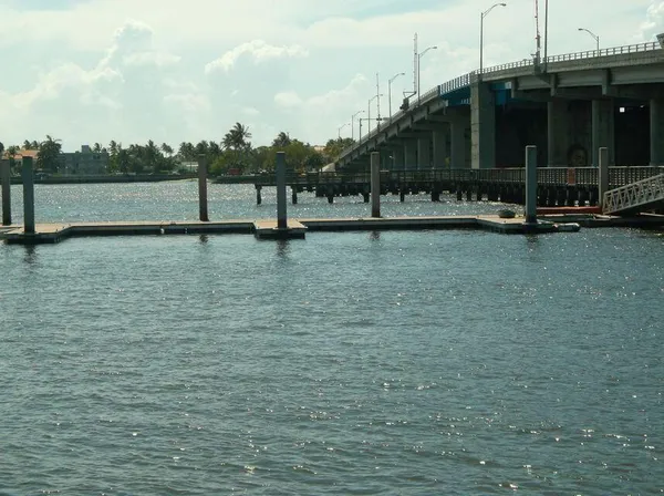 $2,150 | 209 South Lakeside Drive, Unit C, Lake Worth Beach, FL 33460