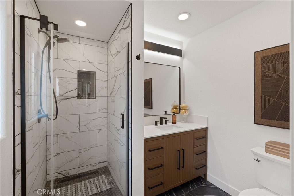 1675 West Mells Lane Anaheim, CA 92802 - Photo 20 of 46