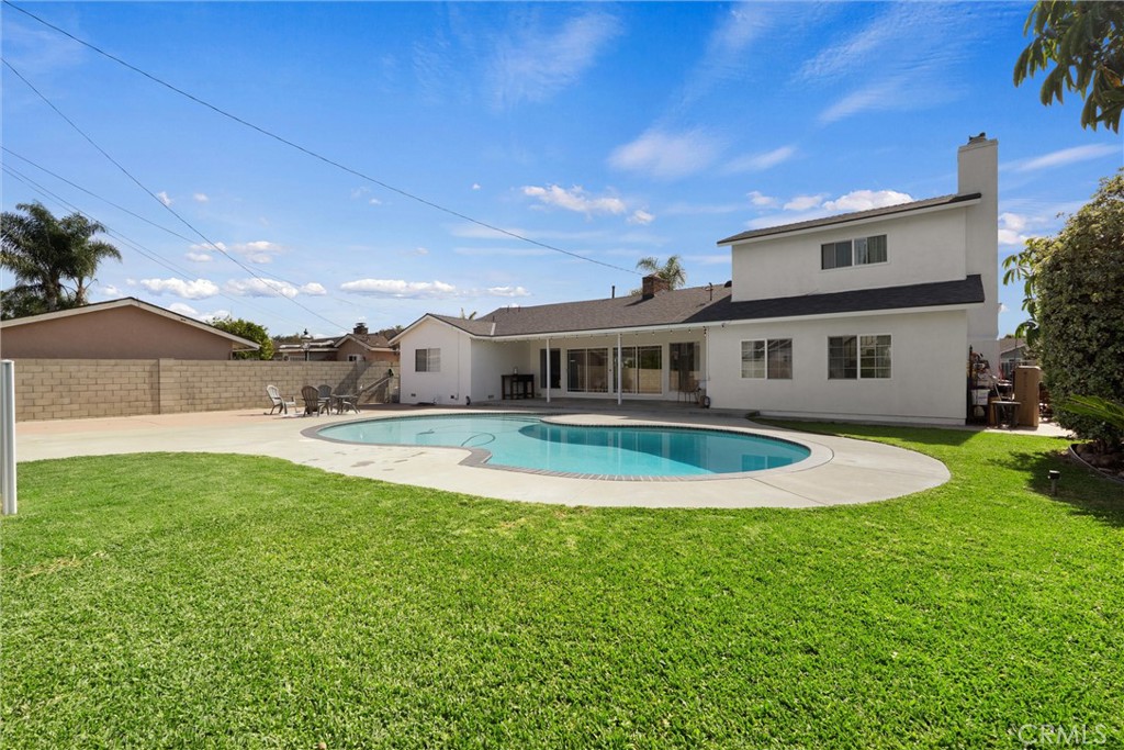 1675 West Mells Lane Anaheim, CA 92802 - Photo 40 of 46