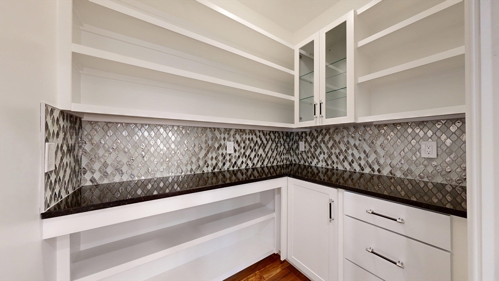 45 Clearwater Road Newton, MA 02462 - Photo 12 of 42 Gallery Image 12