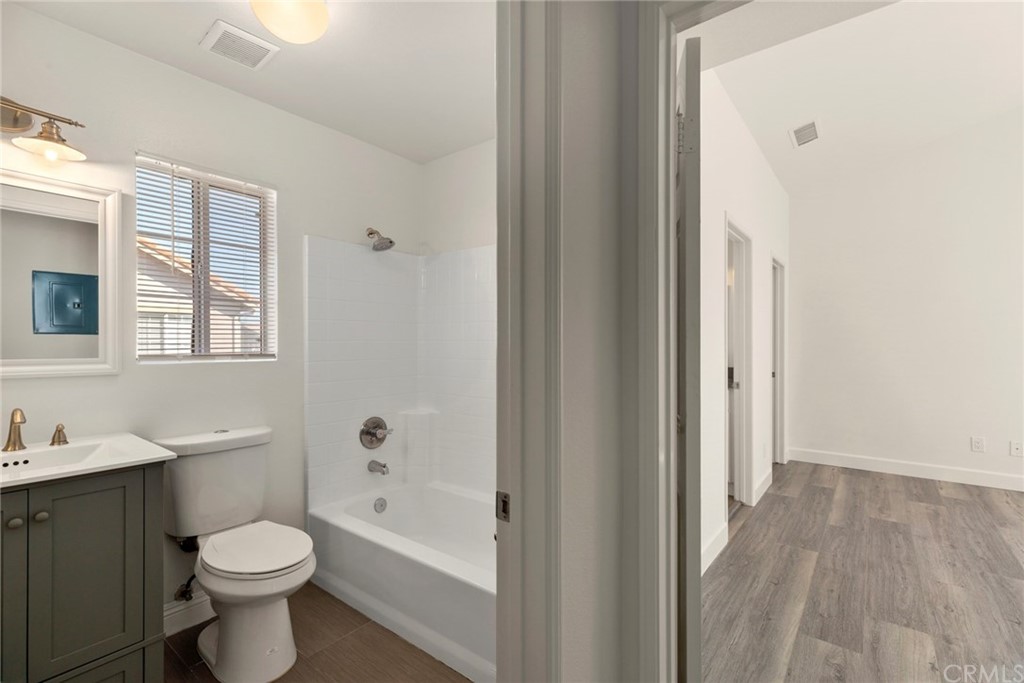 1519 Spruce Street, Unit D Placentia, CA 92870 - Photo 8 of 20