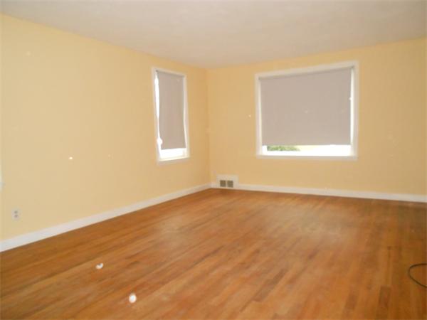 74 Mohawk Drive Springfield, MA 01129 - Photo 7 of 15