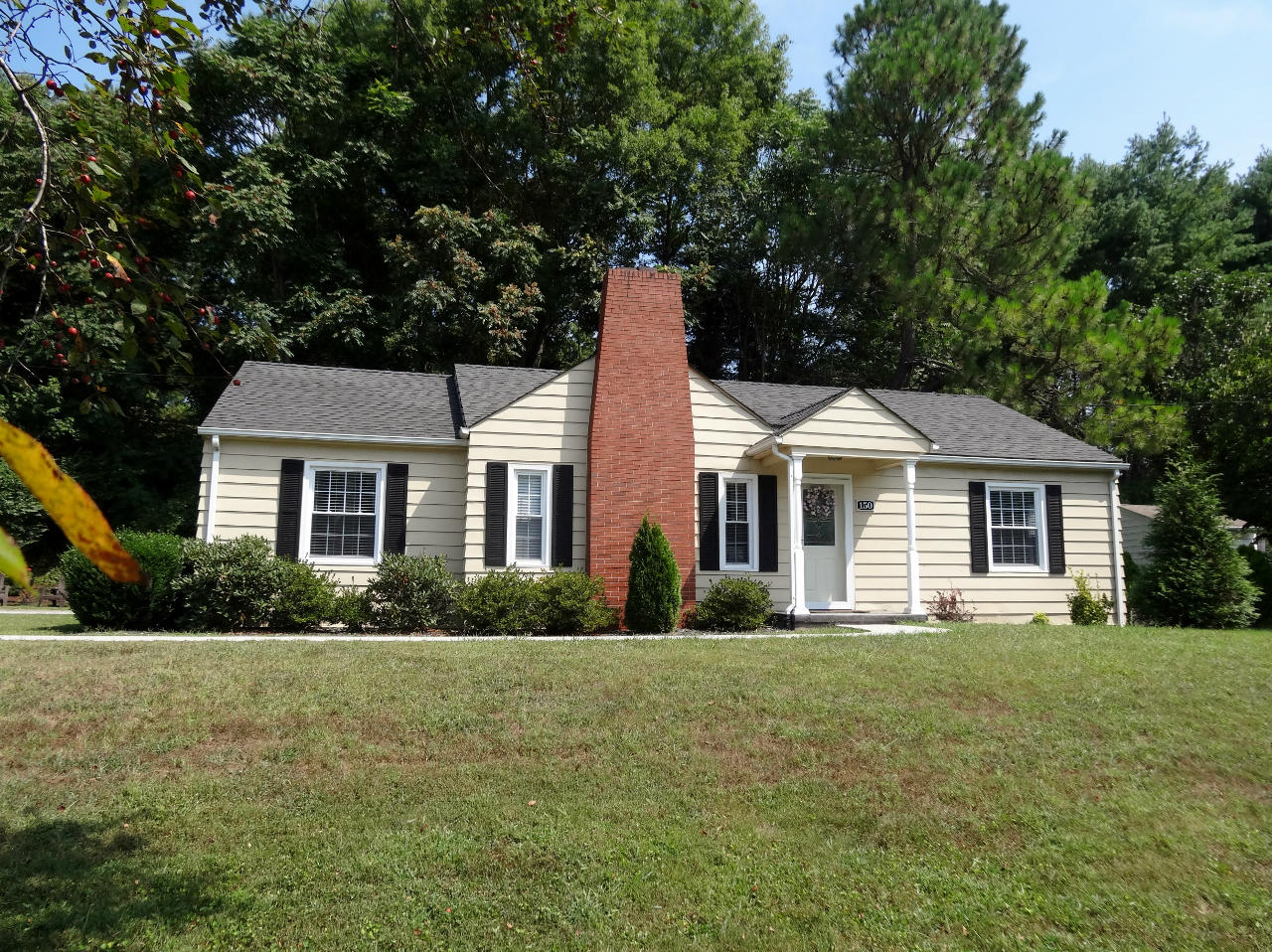 150 Old Furnace Road Rocky Mount, VA 24151 - Photo 5 of 30 Old Furnance front 03 (1280x958)
