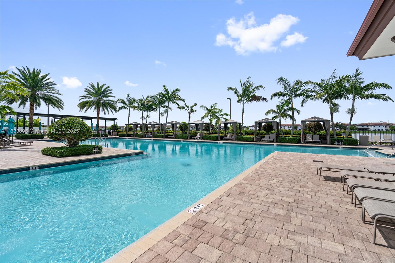 10468 West 33rd Lane Hialeah, FL 33018 - Photo 65 of 77