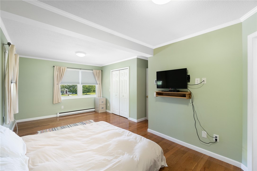 22 Colonial Drive Westerly, RI 02891 - Photo 13 of 35