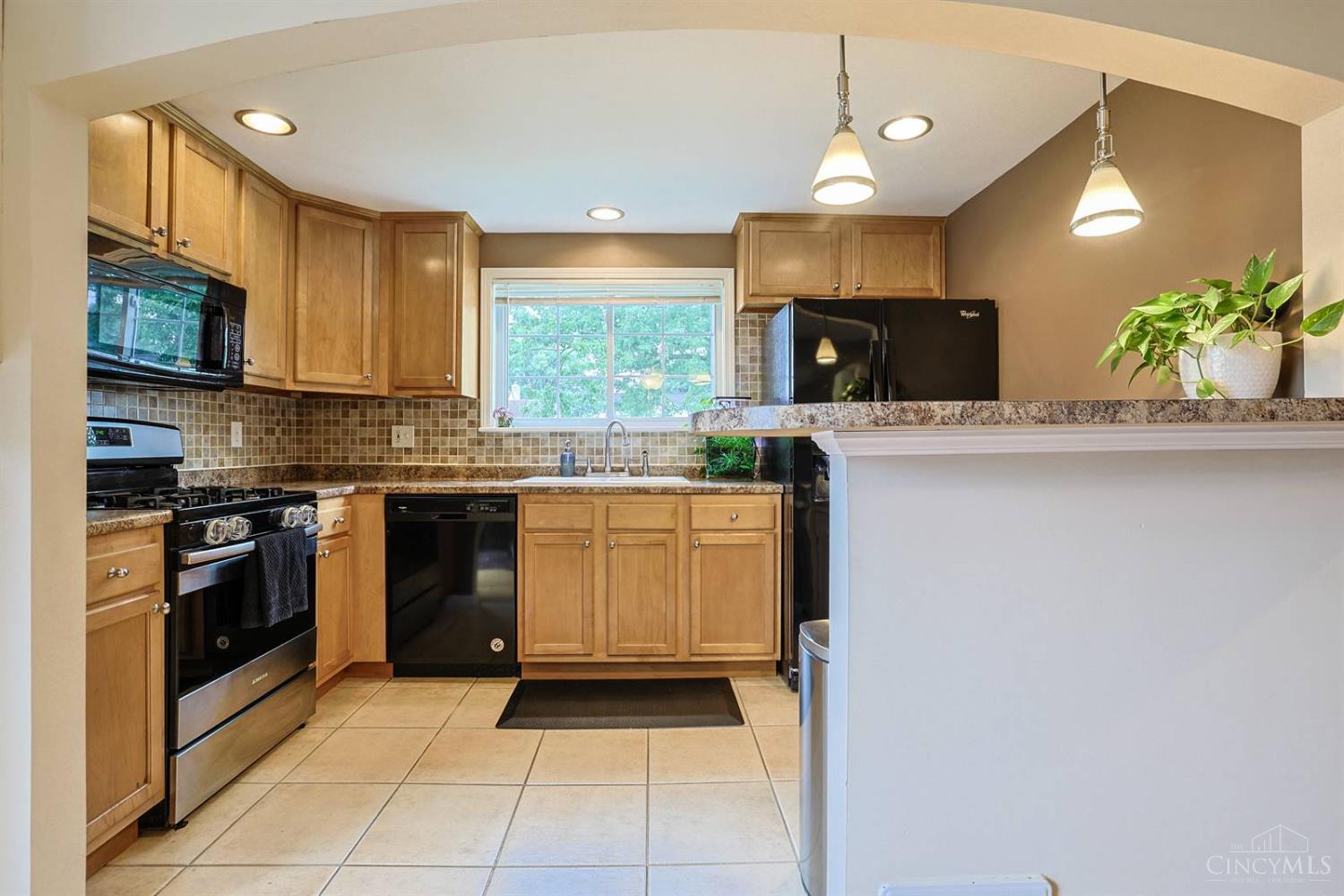 3506 Eyrich Road Cincinnati, OH 45248 - Photo 11 of 42 Gallery Image 11