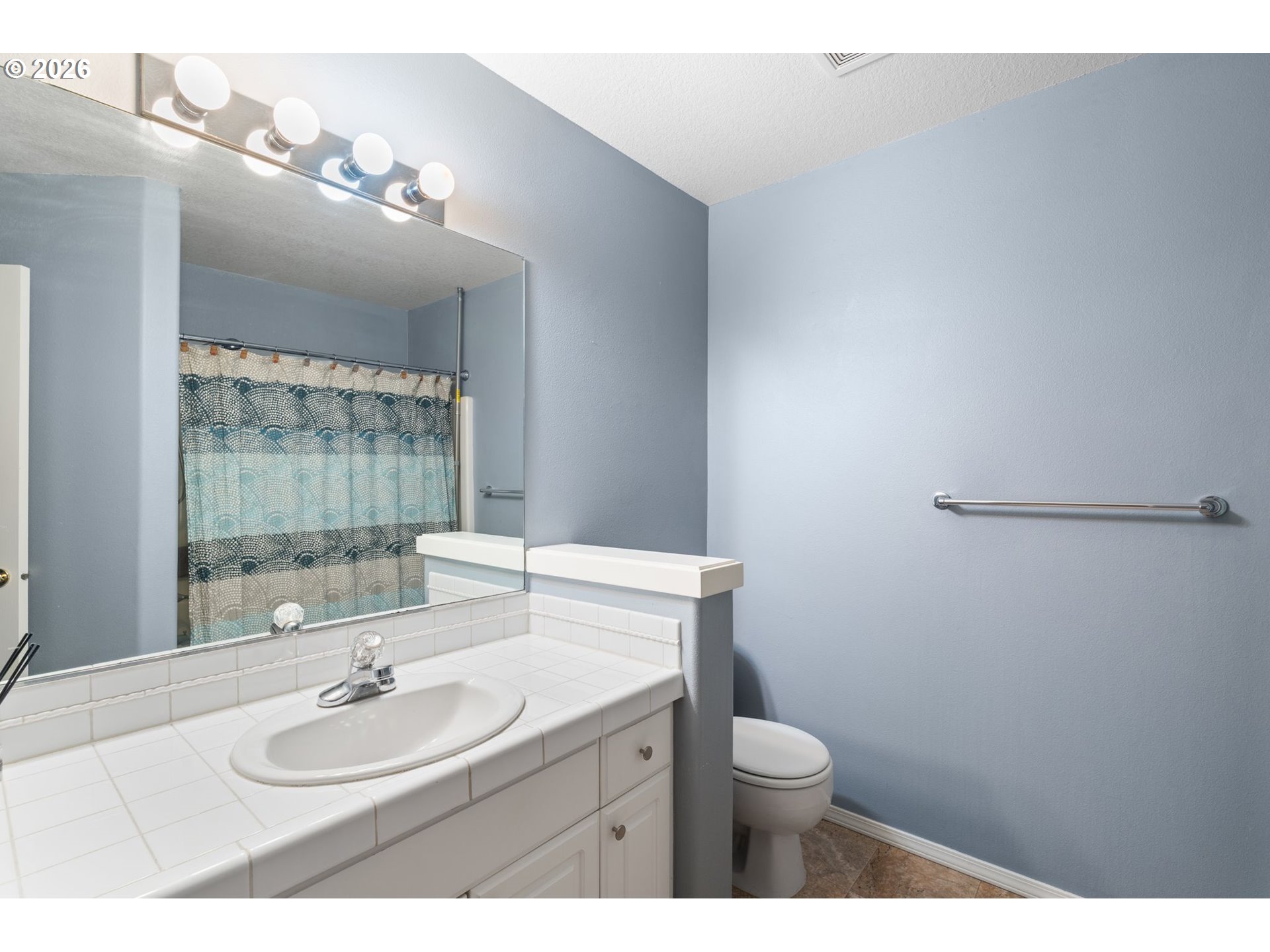 22046 Southwest Grahams Ferry Road, Unit C Tualatin, OR 97062 - Photo 37 of 44 Gallery Image 37
