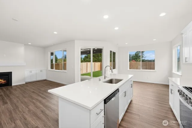 $590,277 | 14744 88th Avenue Southeast, Unit 8, Yelm, WA 98597