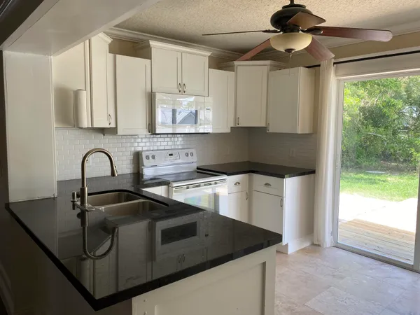 $2,800 | 1057 Southwest Spruce Street, Palm City, FL 34990