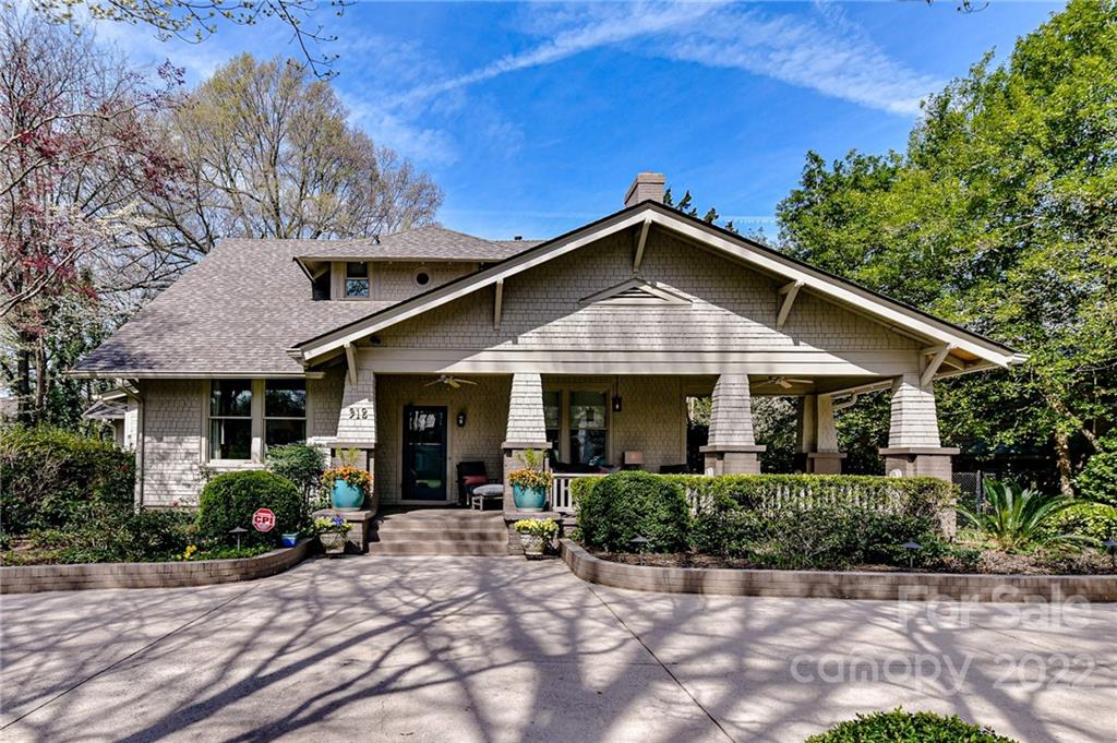 912 Queens Road Charlotte, NC 28207 - Photo 1 of 45 Gallery Image 1