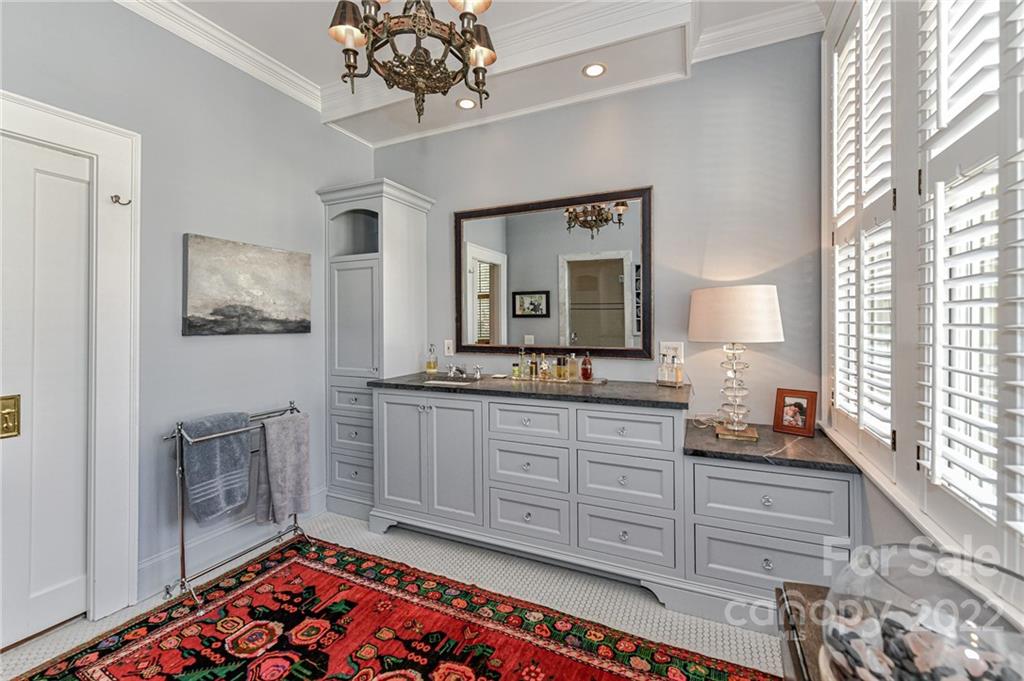 912 Queens Road Charlotte, NC 28207 - Photo 25 of 45 Gallery Image 25